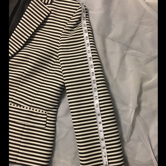 Kasper black and white stripe blazer 16 - Picture 10 of 12